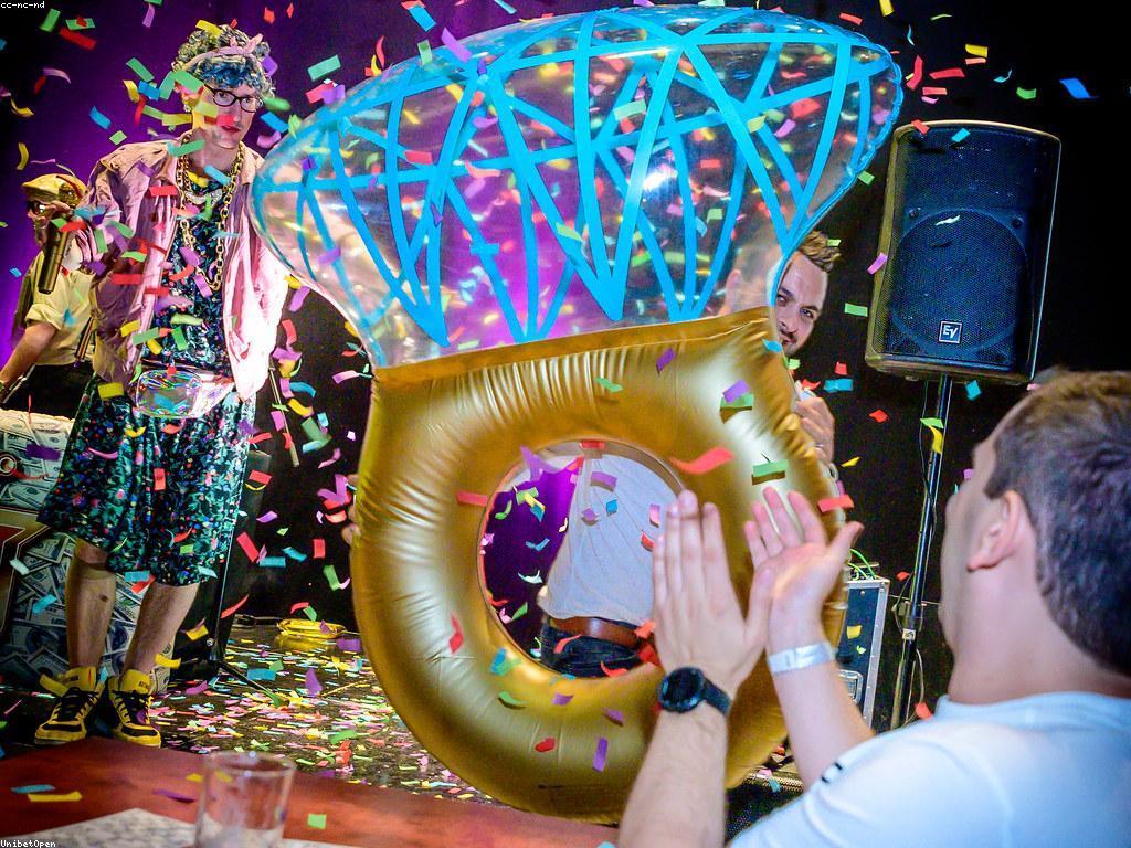 ការពន្យល់អំពីហ្គេមនៅក្នុងកាស៊ីណូពេញនិយម