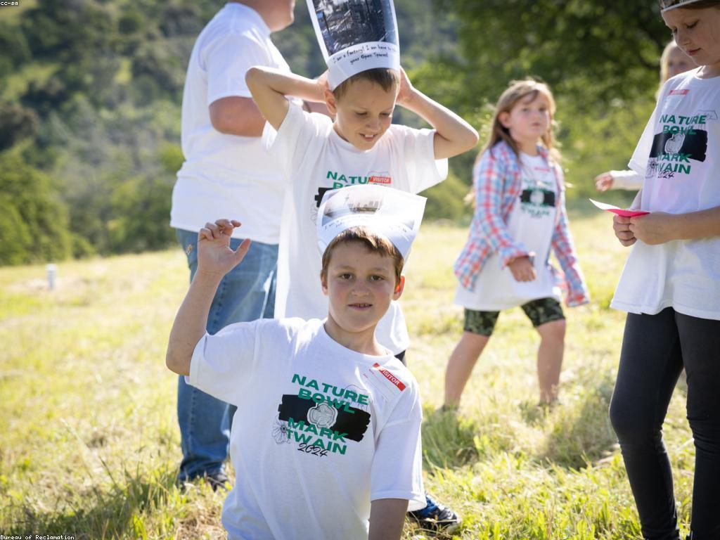 ការពិចារណាការលេង: ការស្វែងយល់ពីសកម្មភាពកម្សាន្ត